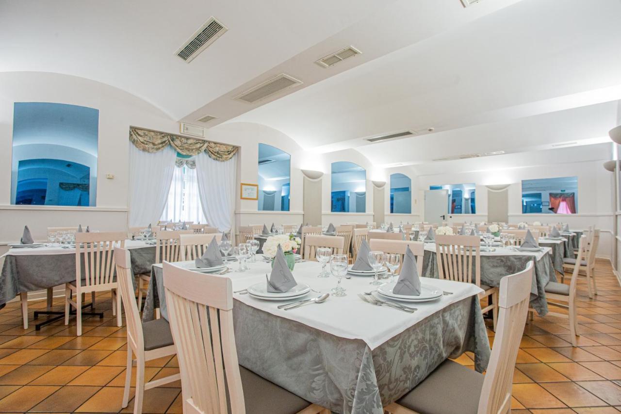 ריווטורטו Hotel Villa Verde מראה חיצוני תמונה