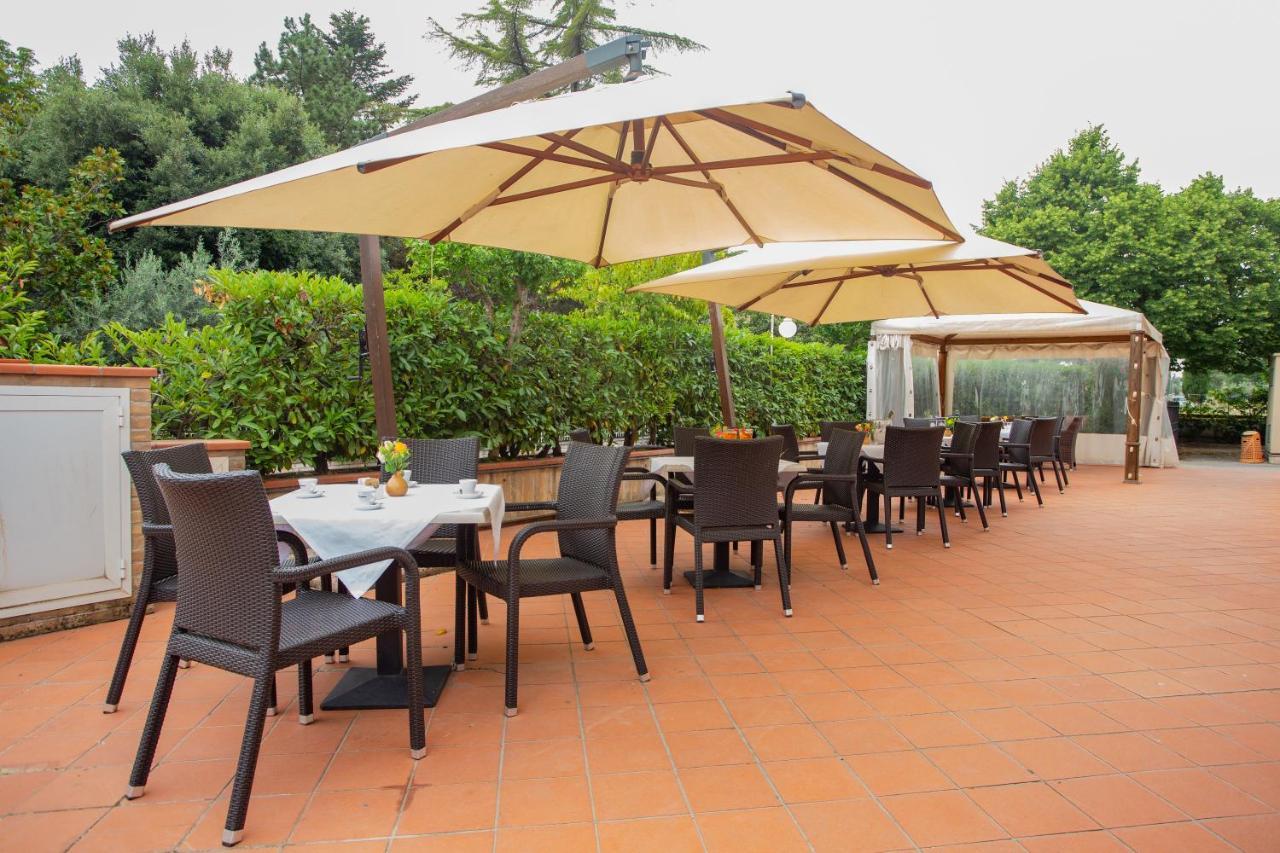 ריווטורטו Hotel Villa Verde מראה חיצוני תמונה